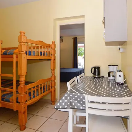 Apartmán 1 Bedroom Amazing In Propriano (Corsica)