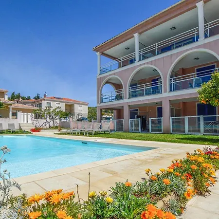 Beautiful In Propriano With Kitchenette Apartment