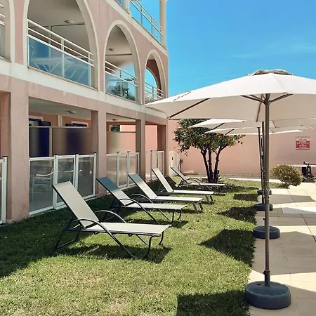 Beautiful In Propriano With Kitchenette Apartment
